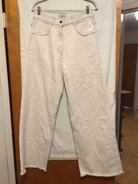 ESTHE Sz S wide leg boho frayed hem and gray pattern throughout the jean NWT